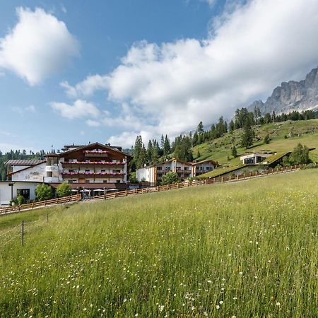 Moseralm Dolomiti Spa Resort Nova Levante Luaran gambar