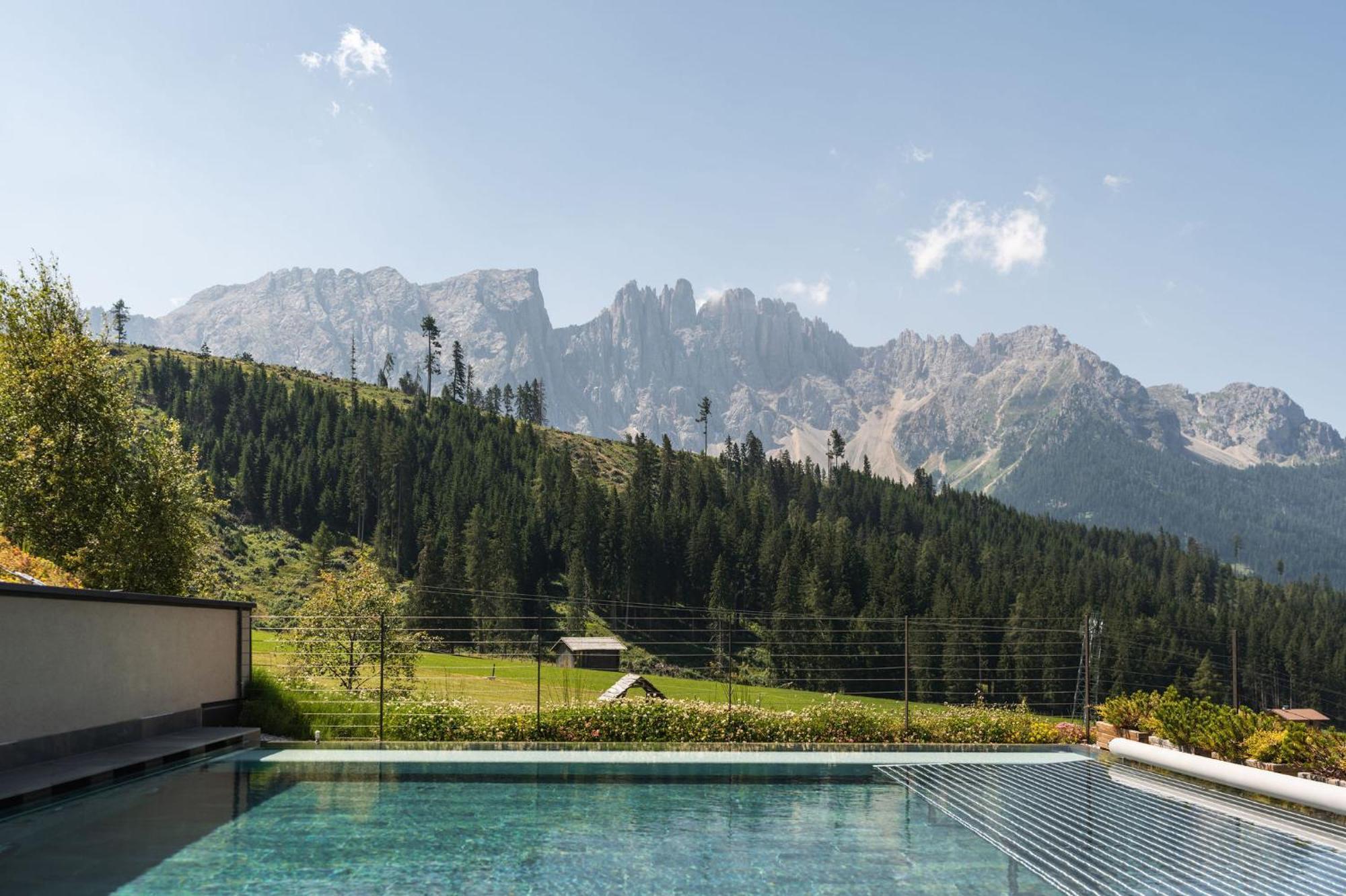 Moseralm Dolomiti Spa Resort Nova Levante Luaran gambar